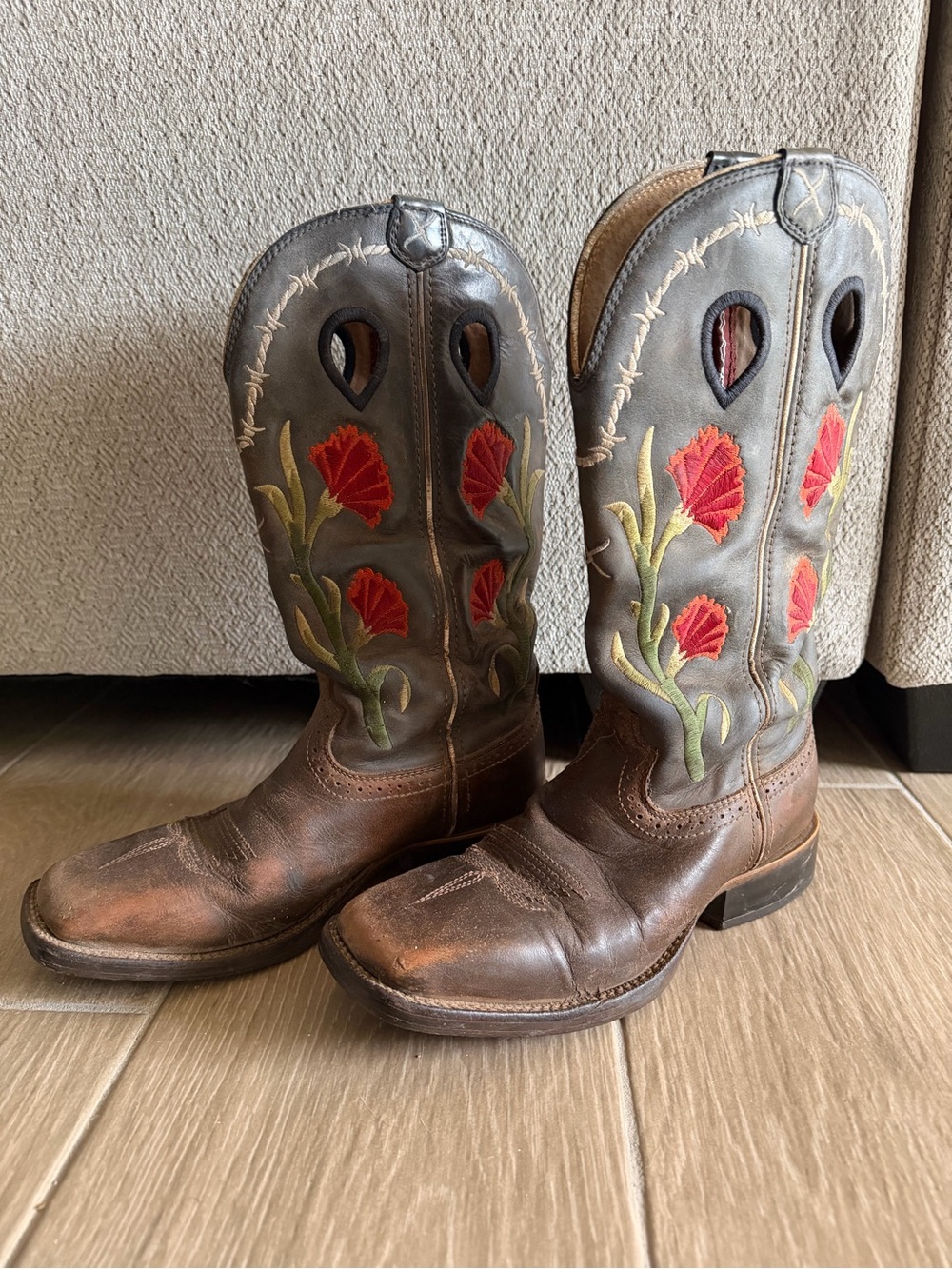 Twisted X Cowboy boots women’s size 6.5 B red blue leather square toe